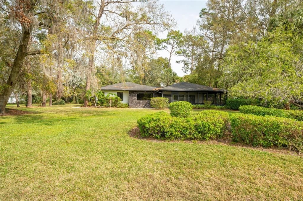 En Venta: $1,199,000 (3 camas, 2 baños, 2324 Pies cuadrados)