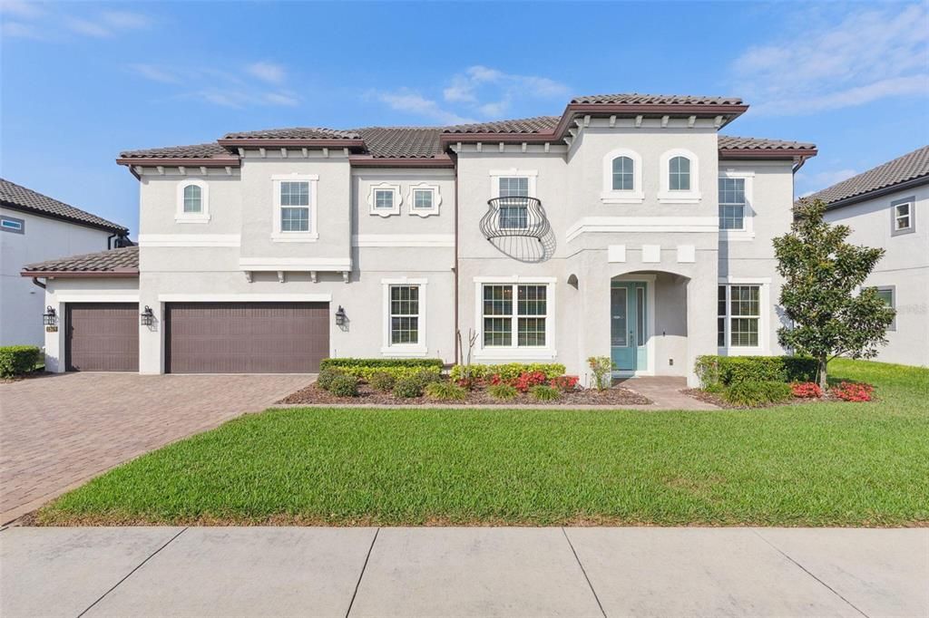 Recently Sold: $1,199,000 (6 beds, 4 baths, 4355 Square Feet)