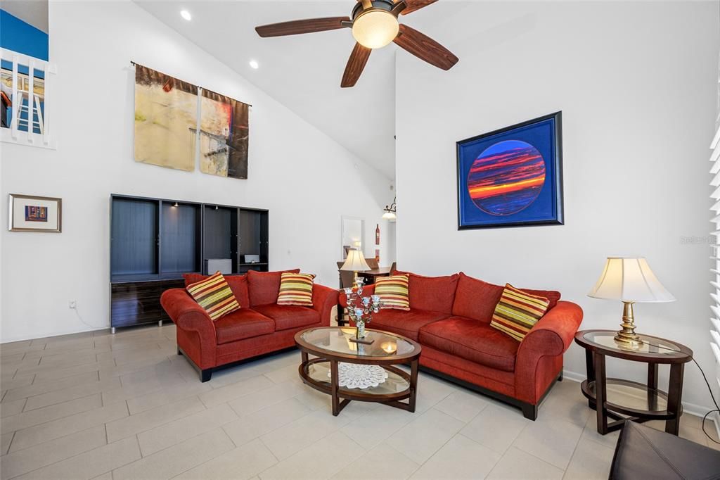 For Sale: $389,000 (4 beds, 2 baths, 1928 Square Feet)