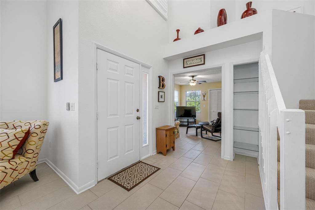For Sale: $389,000 (4 beds, 2 baths, 1928 Square Feet)