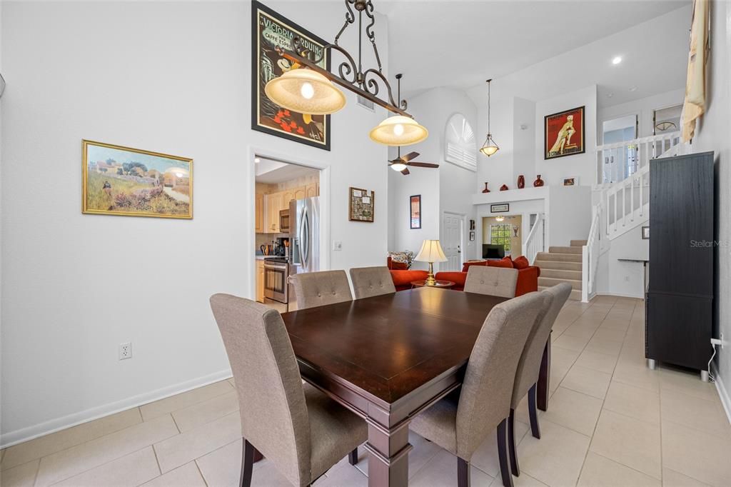 For Sale: $389,000 (4 beds, 2 baths, 1928 Square Feet)