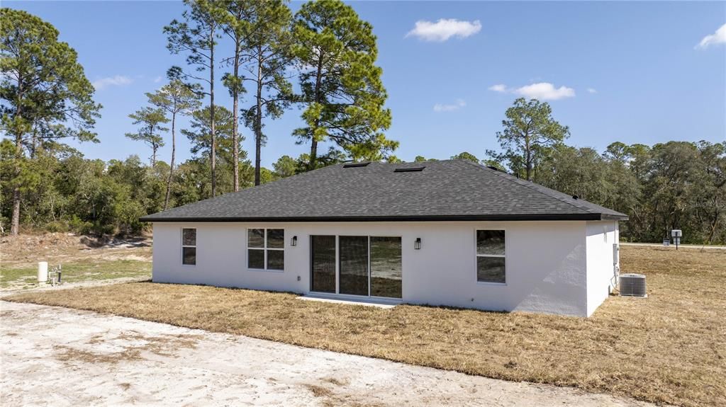 For Sale: $539,000 (4 beds, 2 baths, 1861 Square Feet)