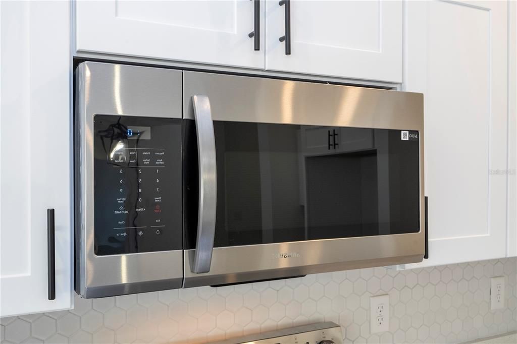 For Sale: $539,000 (4 beds, 2 baths, 1861 Square Feet)