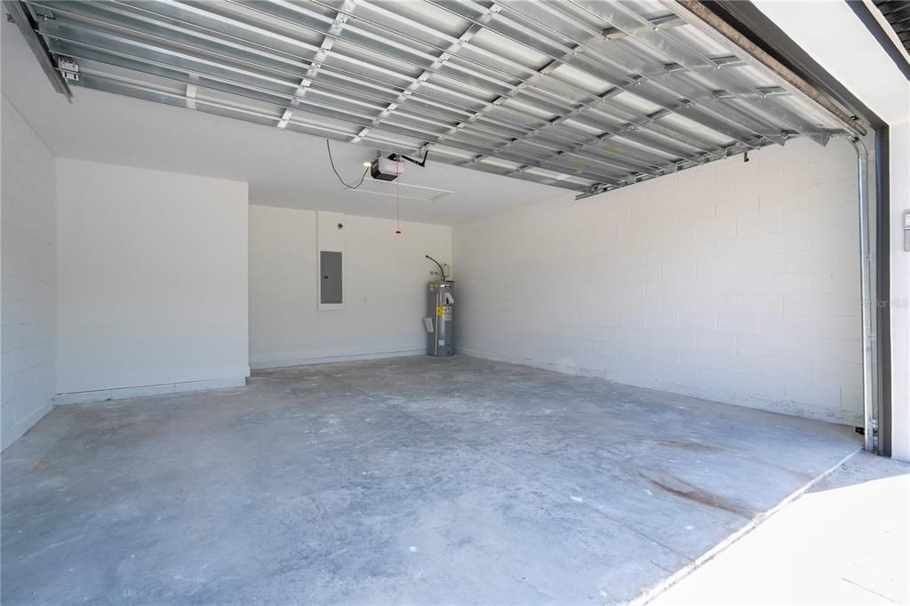 For Sale: $539,000 (4 beds, 2 baths, 1861 Square Feet)