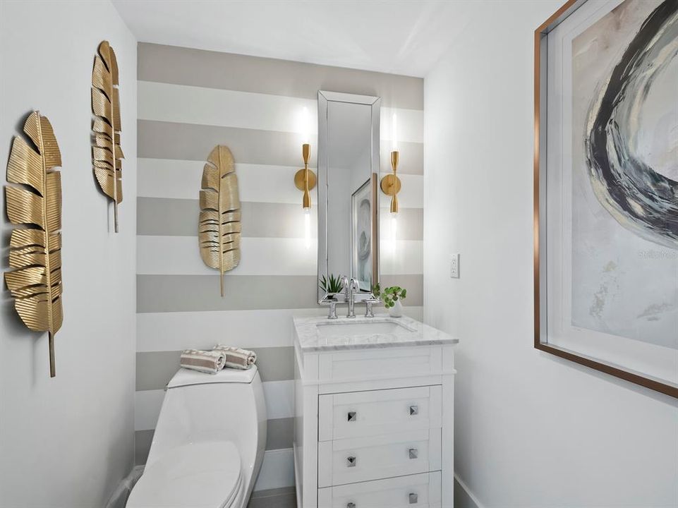 Activo con contrato: $1,845,000 (3 camas, 3 baños, 2250 Pies cuadrados)