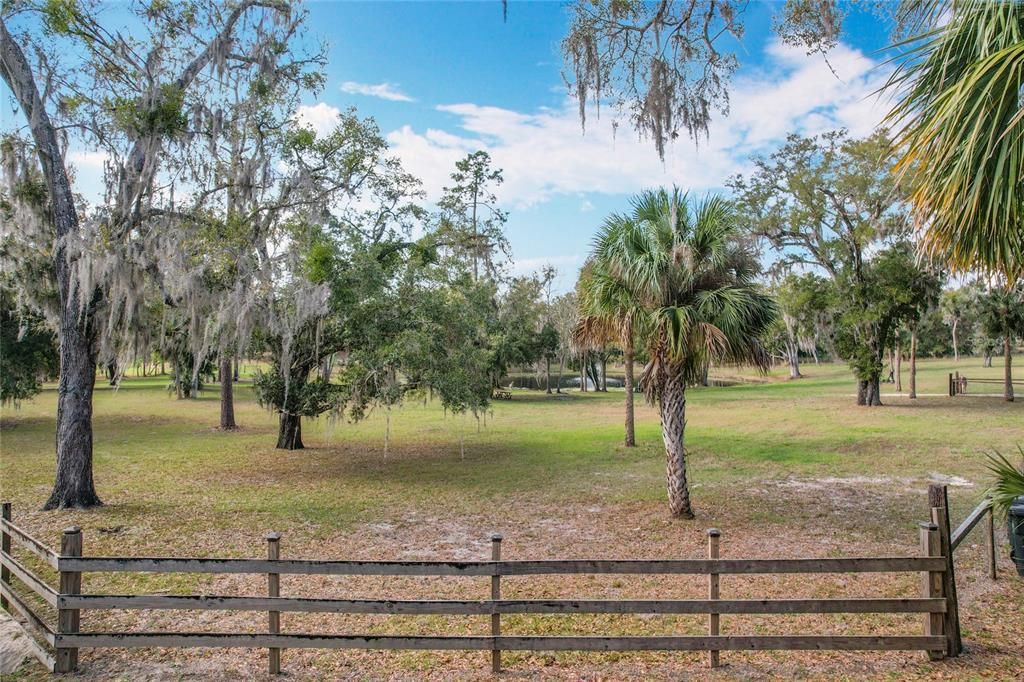 En Venta: $750,000 (6.30 acres)