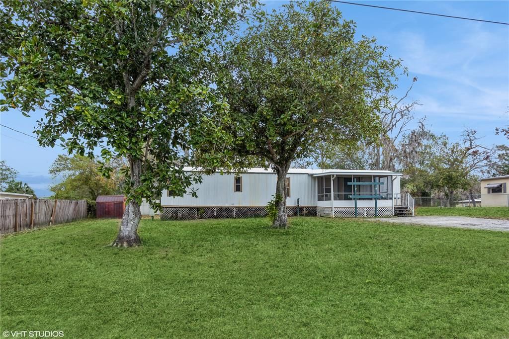 Recently Sold: $134,900 (2 beds, 1 baths, 784 Square Feet)