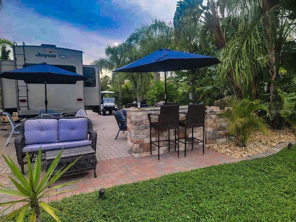 En Venta: $225,000 (0.08 acres)