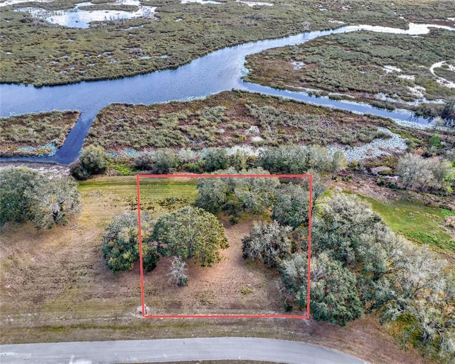 待售: $222,900 (0.87 acres)