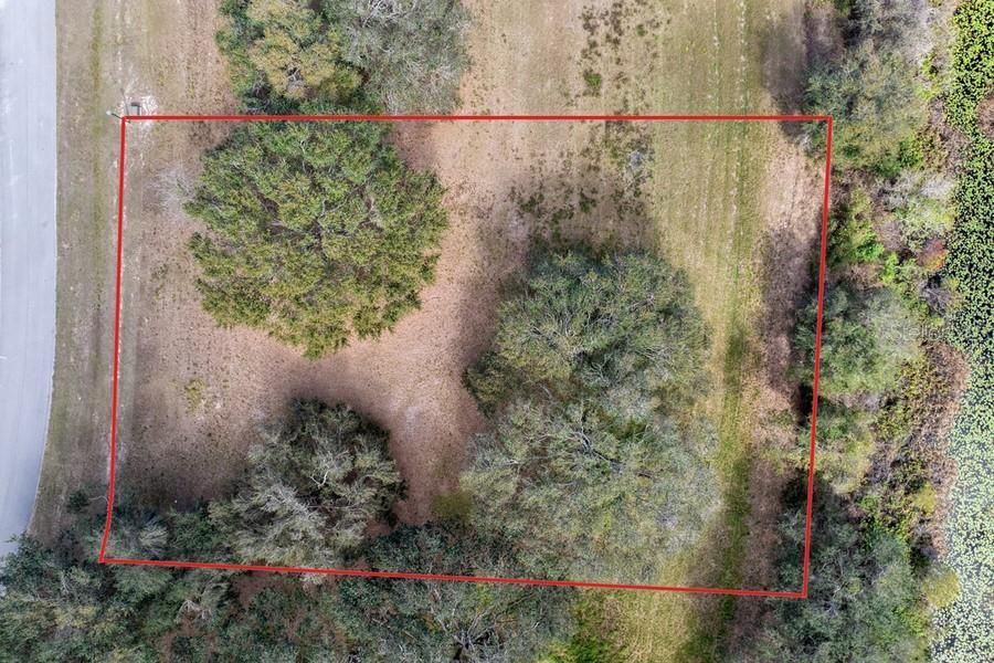 待售: $222,900 (0.87 acres)