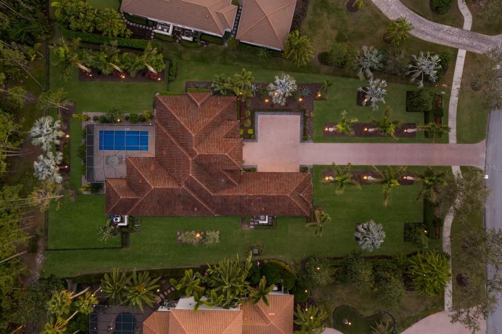 合同活跃: $2,500,000 (3 贝兹, 3 浴室, 3346 平方英尺)