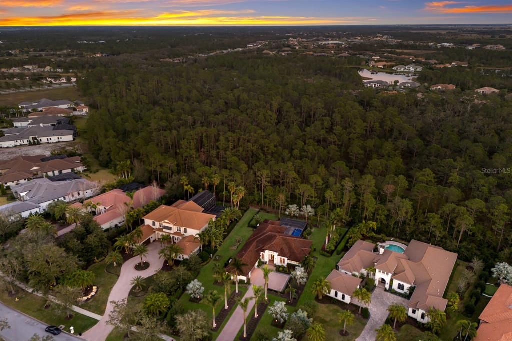 合同活跃: $2,500,000 (3 贝兹, 3 浴室, 3346 平方英尺)