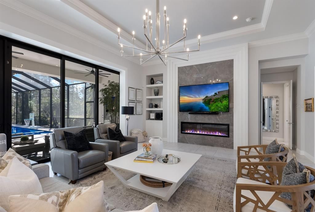 合同活跃: $2,500,000 (3 贝兹, 3 浴室, 3346 平方英尺)