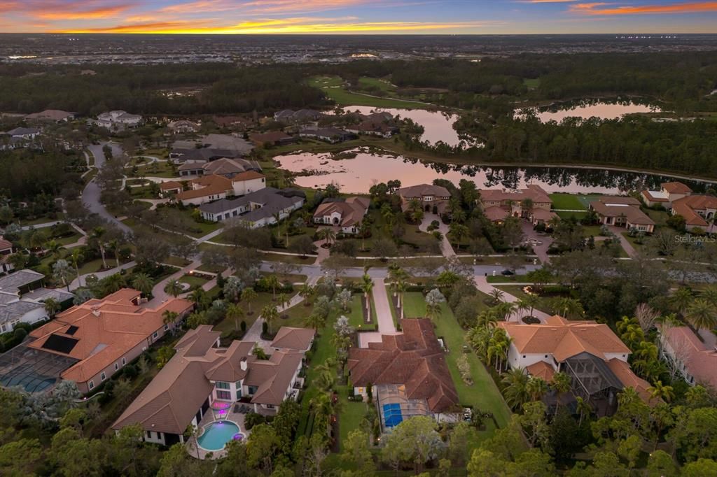 合同活跃: $2,500,000 (3 贝兹, 3 浴室, 3346 平方英尺)