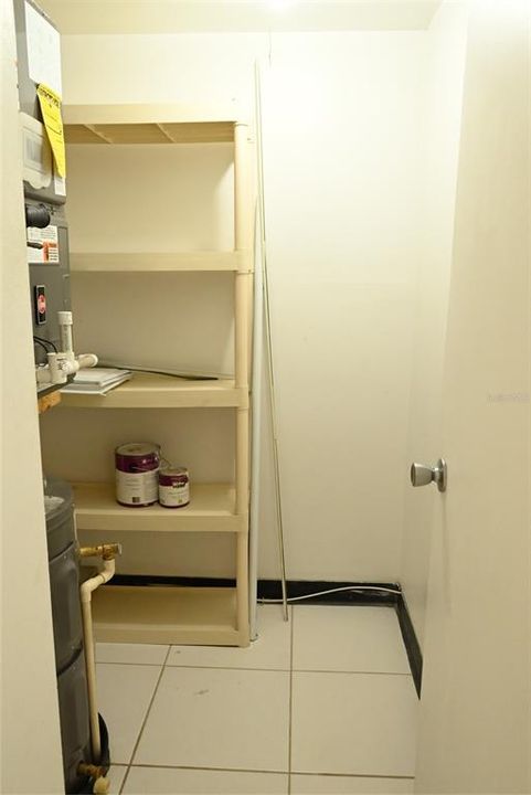 For Rent: $1,425 (1 beds, 1 baths, 747 Square Feet)