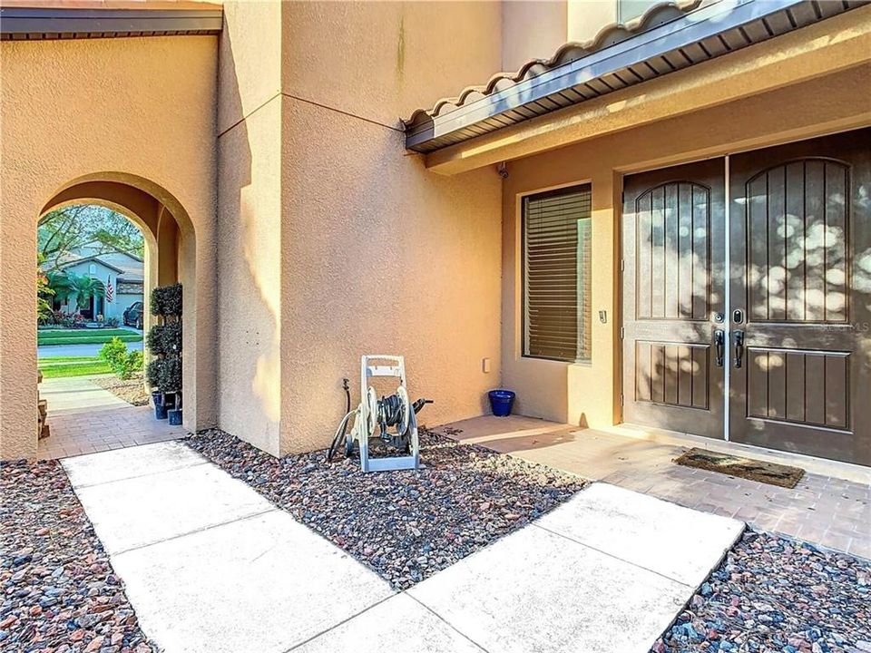 For Sale: $649,900 (4 beds, 3 baths, 3175 Square Feet)