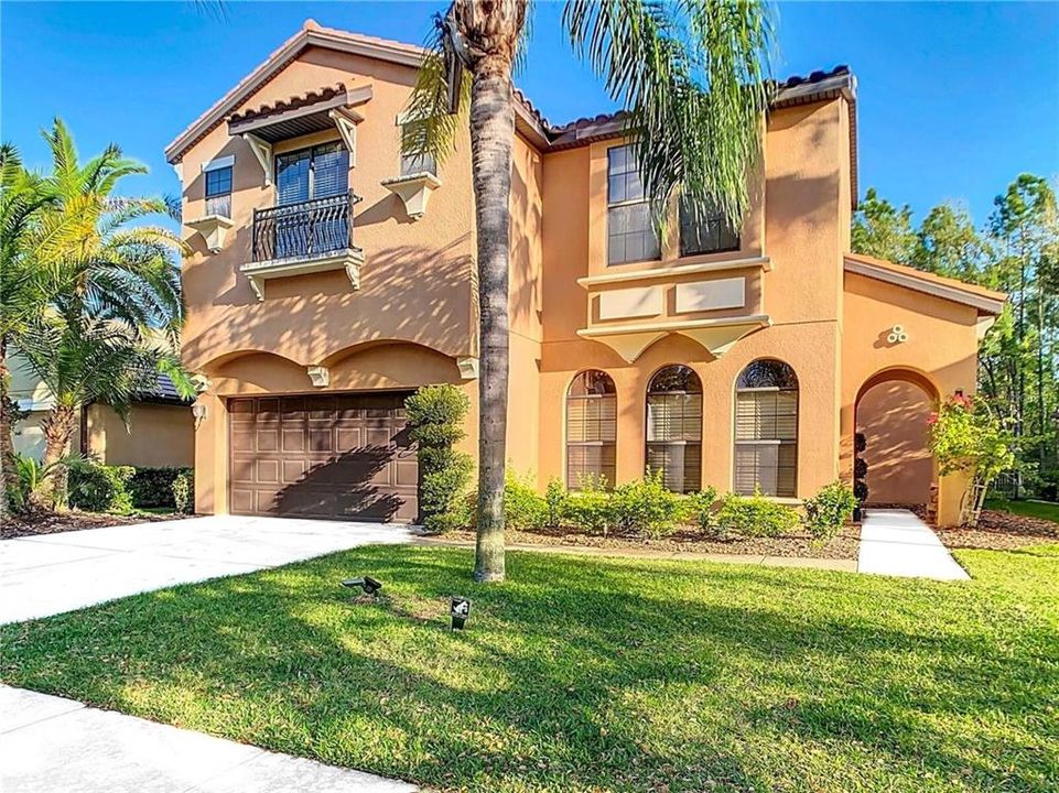 For Sale: $649,900 (4 beds, 3 baths, 3175 Square Feet)