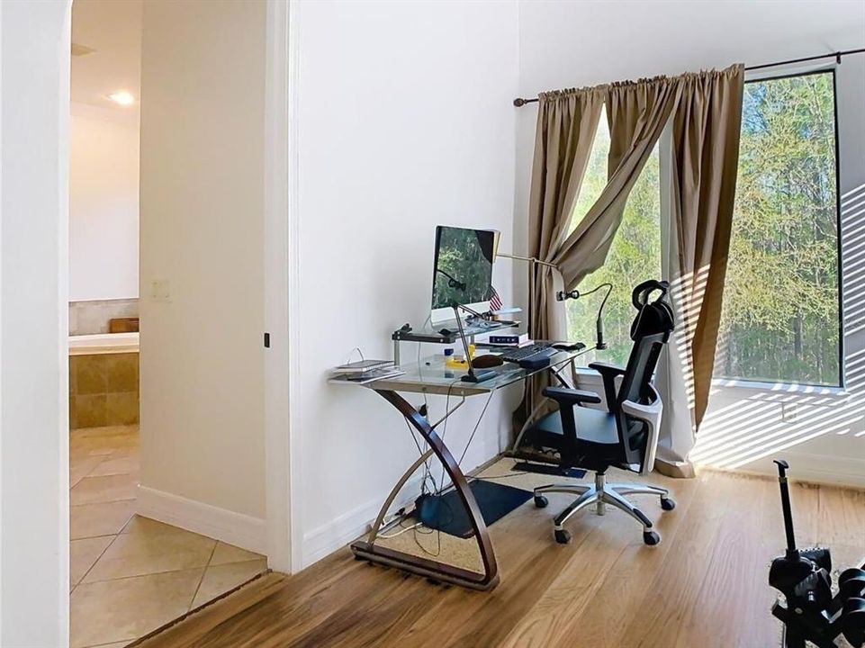 For Sale: $649,900 (4 beds, 3 baths, 3175 Square Feet)