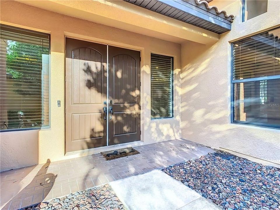 For Sale: $649,900 (4 beds, 3 baths, 3175 Square Feet)