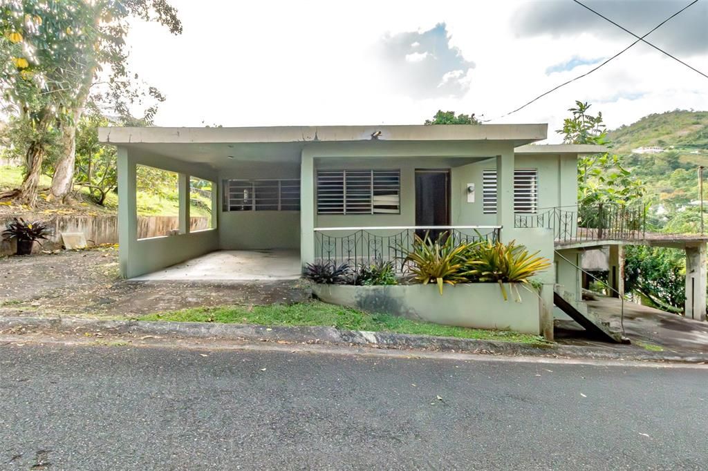 Vendido Recientemente: $85,000 (3 camas, 1 baños, 1090 Pies cuadrados)