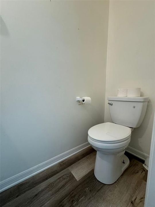 For Rent: $2,500 (3 beds, 2 baths, 2040 Square Feet)