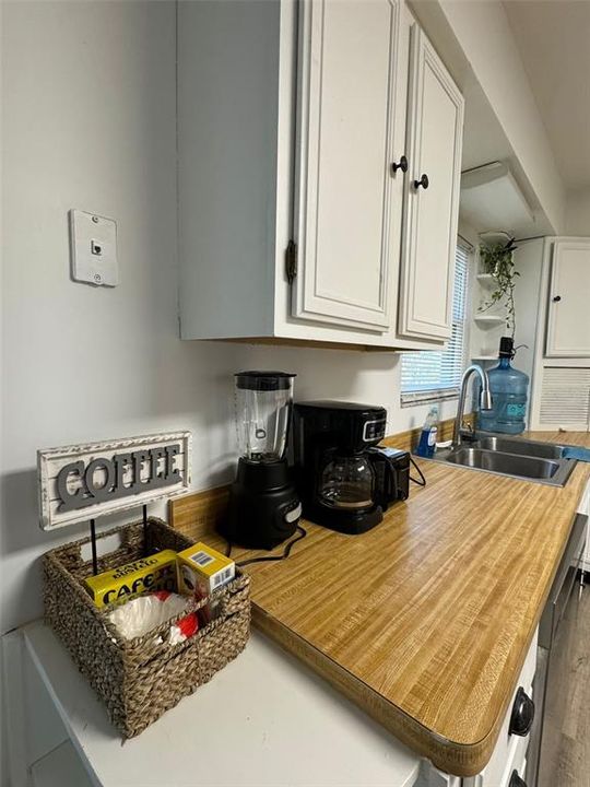 For Rent: $2,500 (3 beds, 2 baths, 2040 Square Feet)