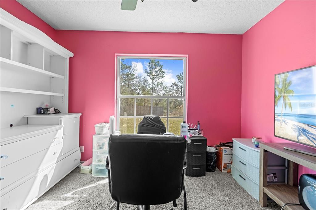 Active With Contract: $295,000 (4 beds, 2 baths, 1604 Square Feet)