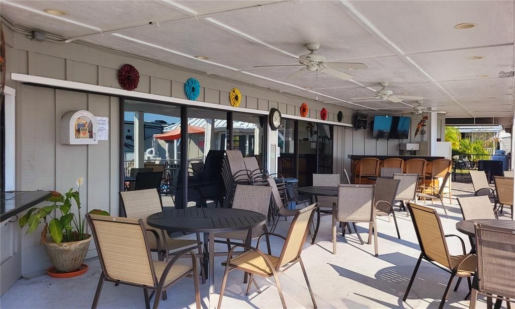 待售: $150,000 (1 贝兹, 1 浴室, 790 平方英尺)