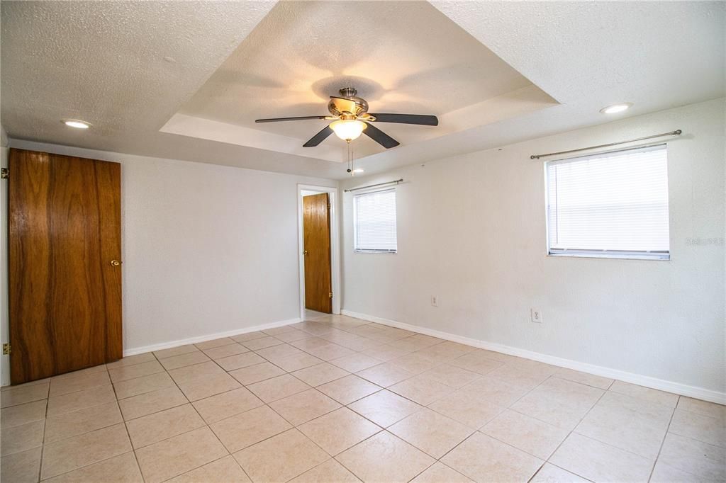 For Sale: $1,399,000 (5 beds, 0 baths, 2900 Square Feet)