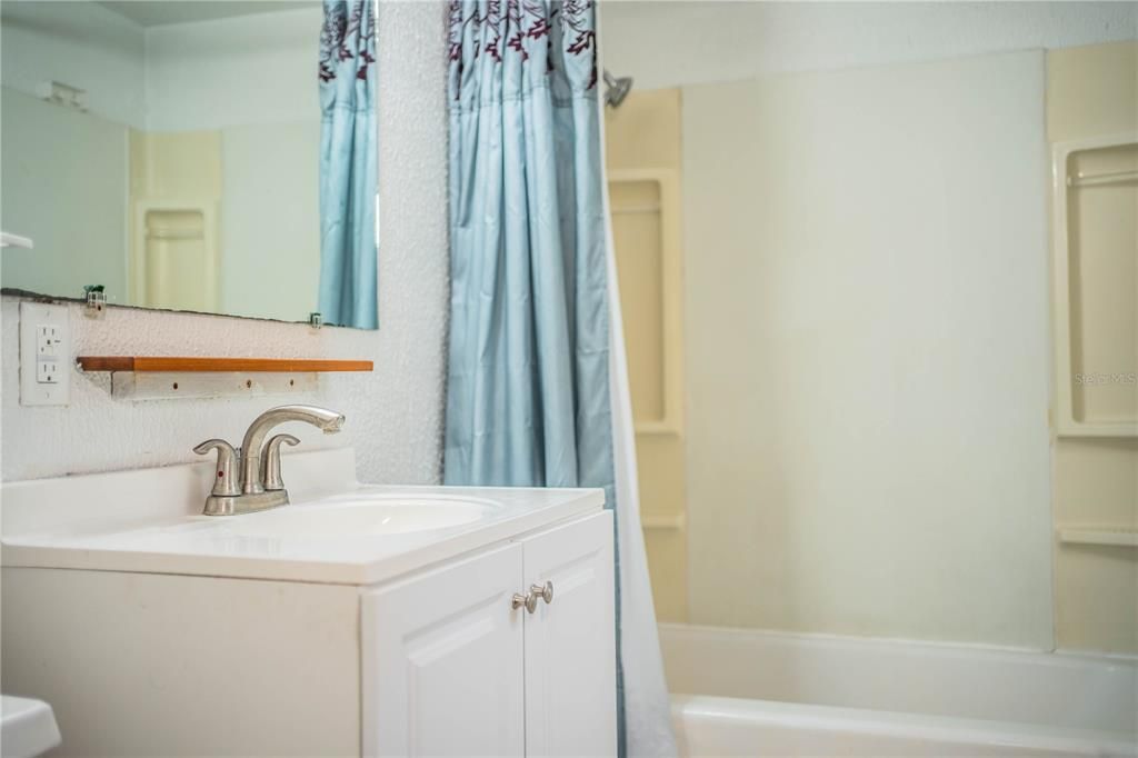 For Sale: $1,399,000 (5 beds, 0 baths, 2900 Square Feet)