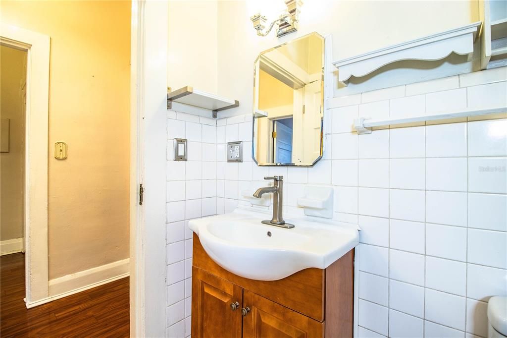 For Sale: $1,399,000 (5 beds, 0 baths, 2900 Square Feet)