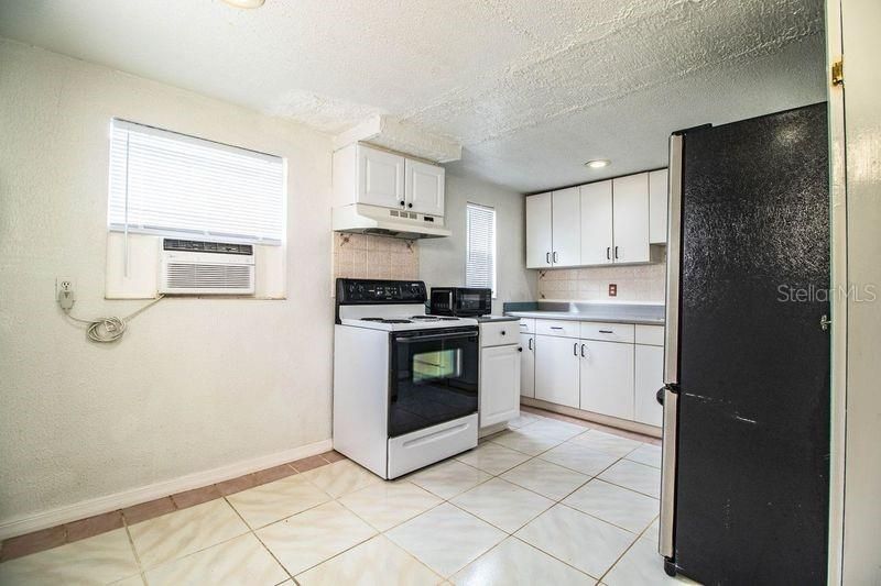 For Sale: $1,399,000 (5 beds, 0 baths, 2900 Square Feet)