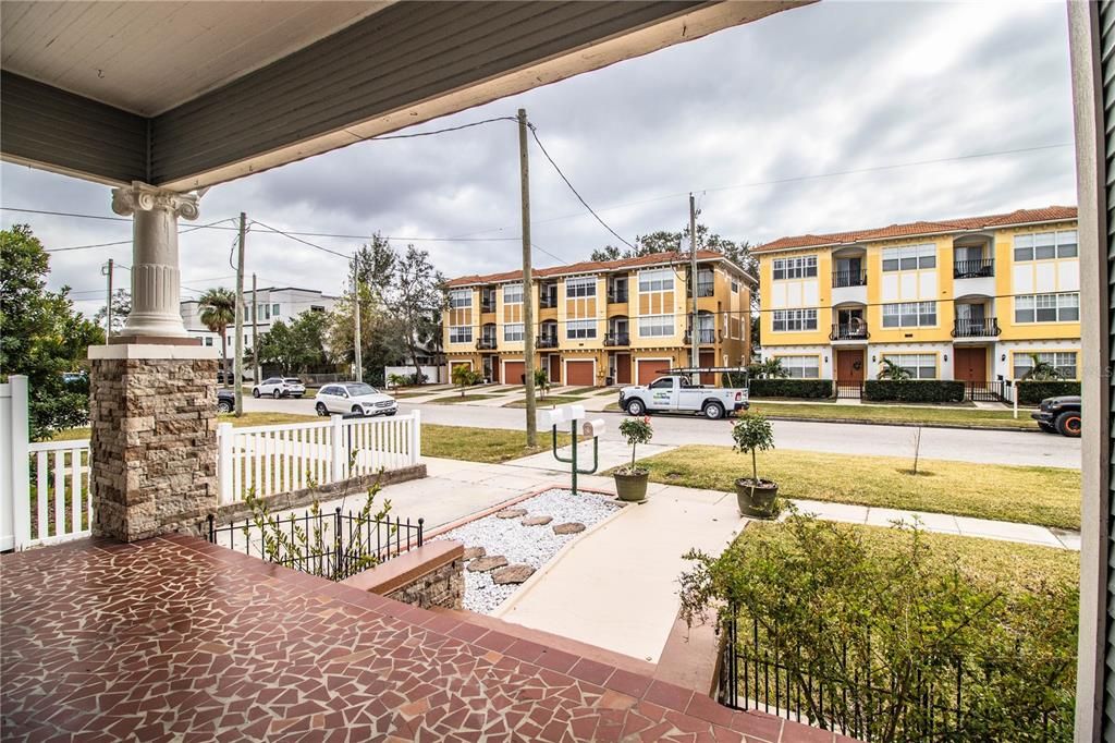 For Sale: $1,399,000 (5 beds, 0 baths, 2900 Square Feet)