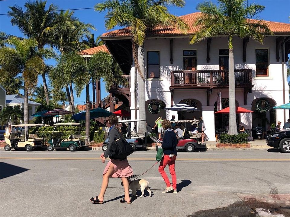 На продажу: $3,965,000 (4 спален, 3 ванн, 3487 Квадратных фут)