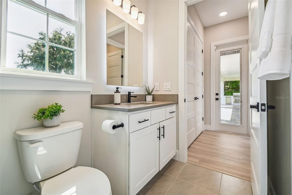 На продажу: $994,990 (3 спален, 3 ванн, 3083 Квадратных фут)