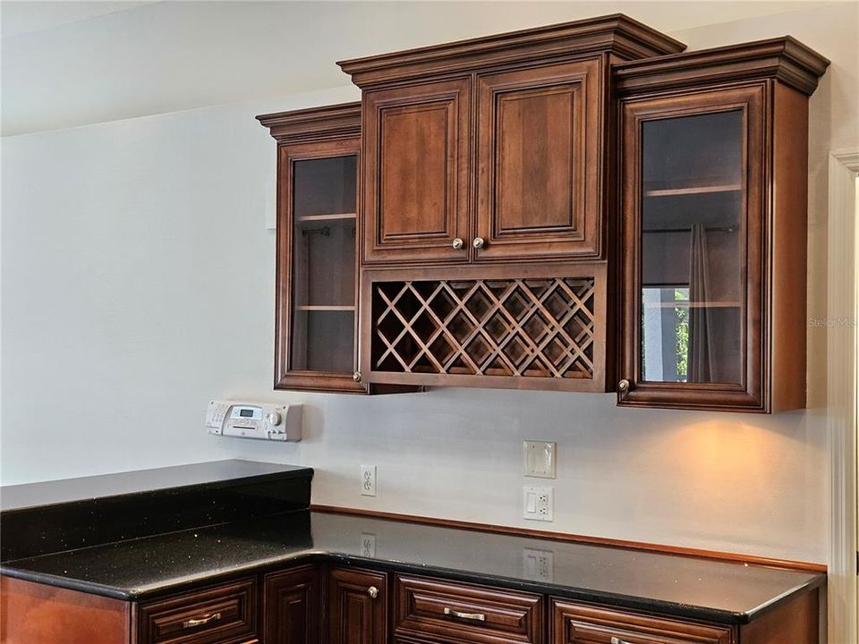 Active With Contract: $445,900 (3 beds, 2 baths, 2072 Square Feet)