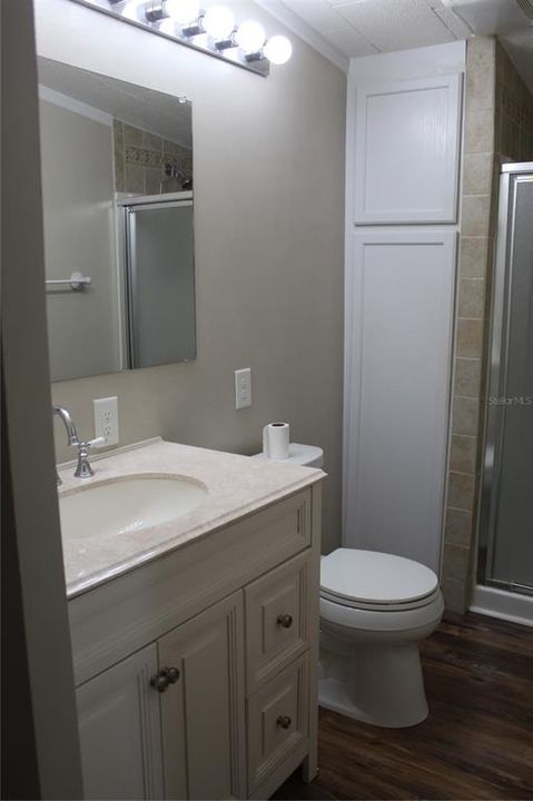 На продажу: $144,000 (2 спален, 2 ванн, 1105 Квадратных фут)