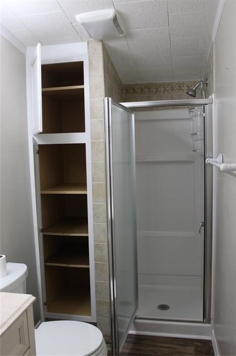 На продажу: $144,000 (2 спален, 2 ванн, 1105 Квадратных фут)