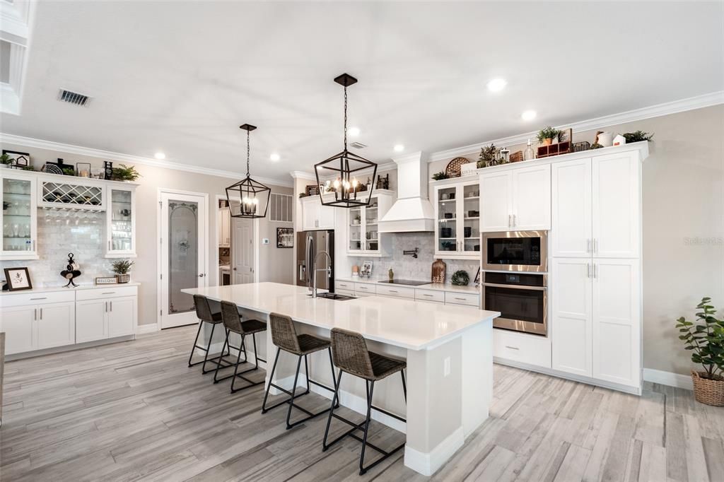 For Sale: $1,500,000 (3 beds, 3 baths, 2647 Square Feet)