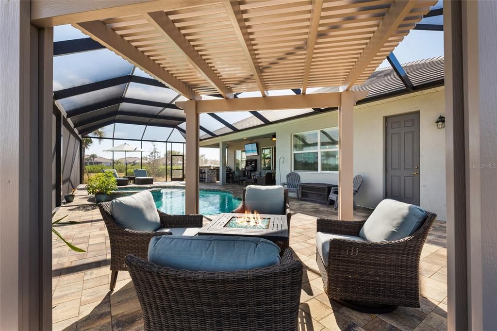 For Sale: $1,500,000 (3 beds, 3 baths, 2647 Square Feet)