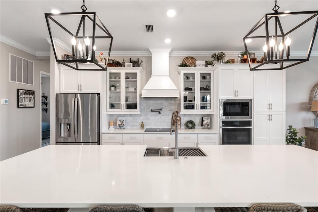 For Sale: $1,500,000 (3 beds, 3 baths, 2647 Square Feet)