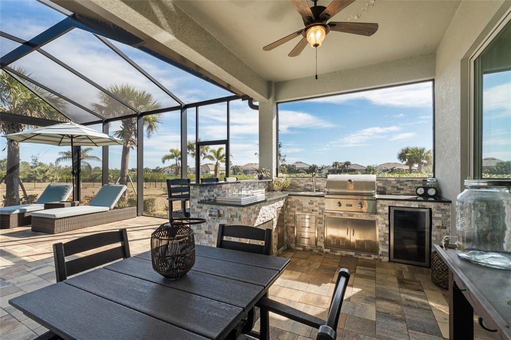 For Sale: $1,500,000 (3 beds, 3 baths, 2647 Square Feet)