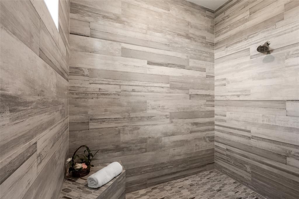 For Sale: $1,500,000 (3 beds, 3 baths, 2647 Square Feet)