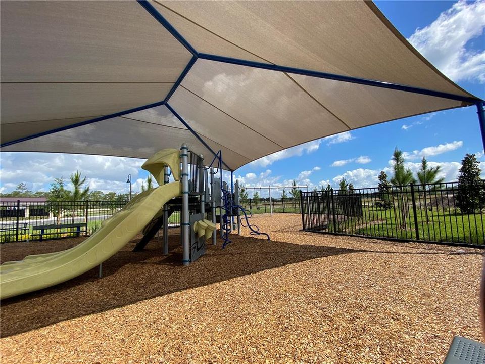 Active With Contract: $669,990 (5 beds, 3 baths, 3800 Square Feet)