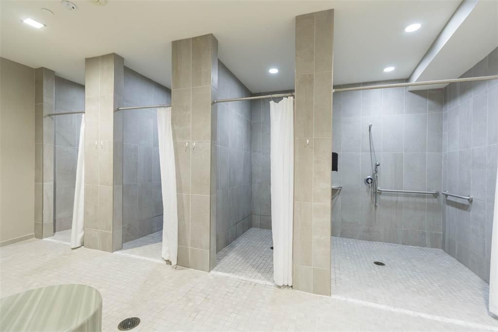 На продажу: $19,200 (0 спален, 0 ванн, 744315 Квадратных фут)