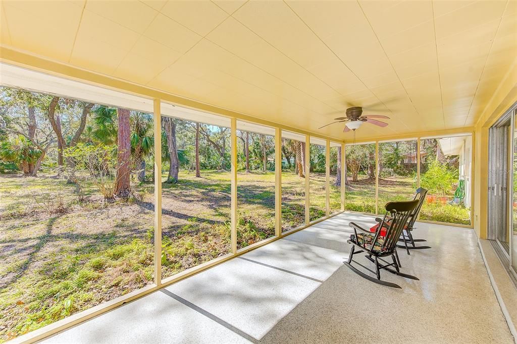 For Sale: $2,250,000 (4 beds, 3 baths, 1702 Square Feet)