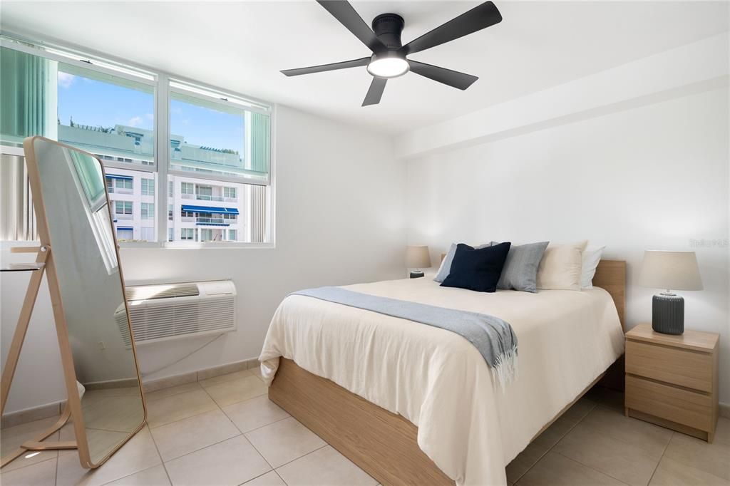 En Venta: $435,000 (4 camas, 3 baños, 2741 Pies cuadrados)