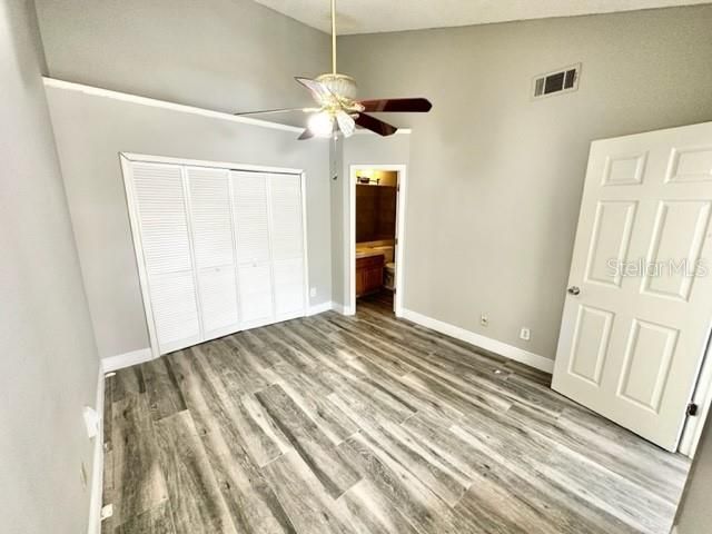 Active With Contract: $145,000 (2 beds, 2 baths, 804 Square Feet)