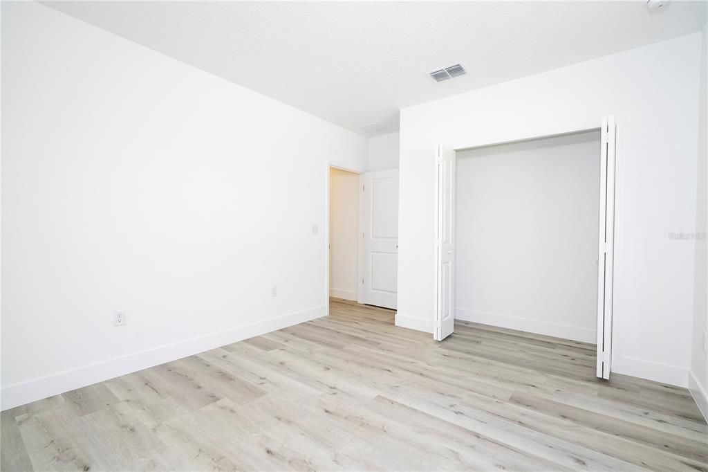 For Sale: $466,900 (4 beds, 2 baths, 1861 Square Feet)