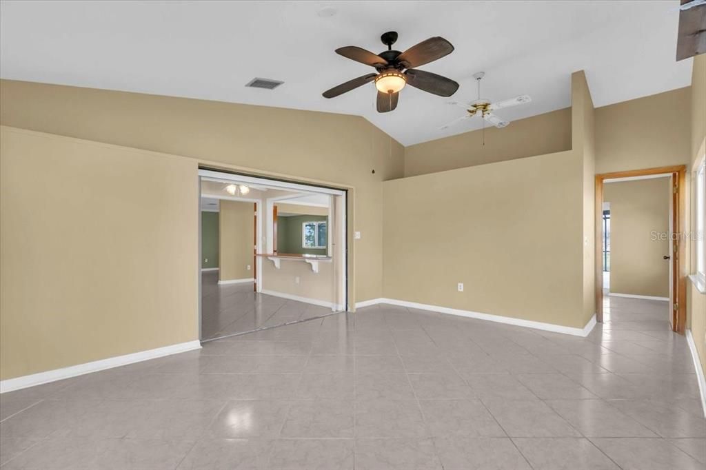 For Sale: $473,800 (3 beds, 2 baths, 2356 Square Feet)